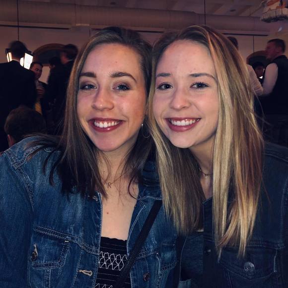 Meet your Posher, Rachel - Picture 1 of 1